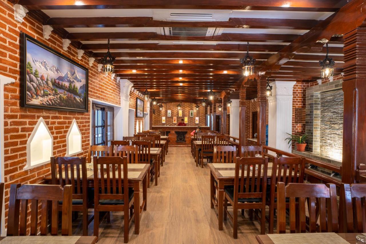 Airport Himalaya Boutique Hotel Kathmandu Ngoại thất bức ảnh