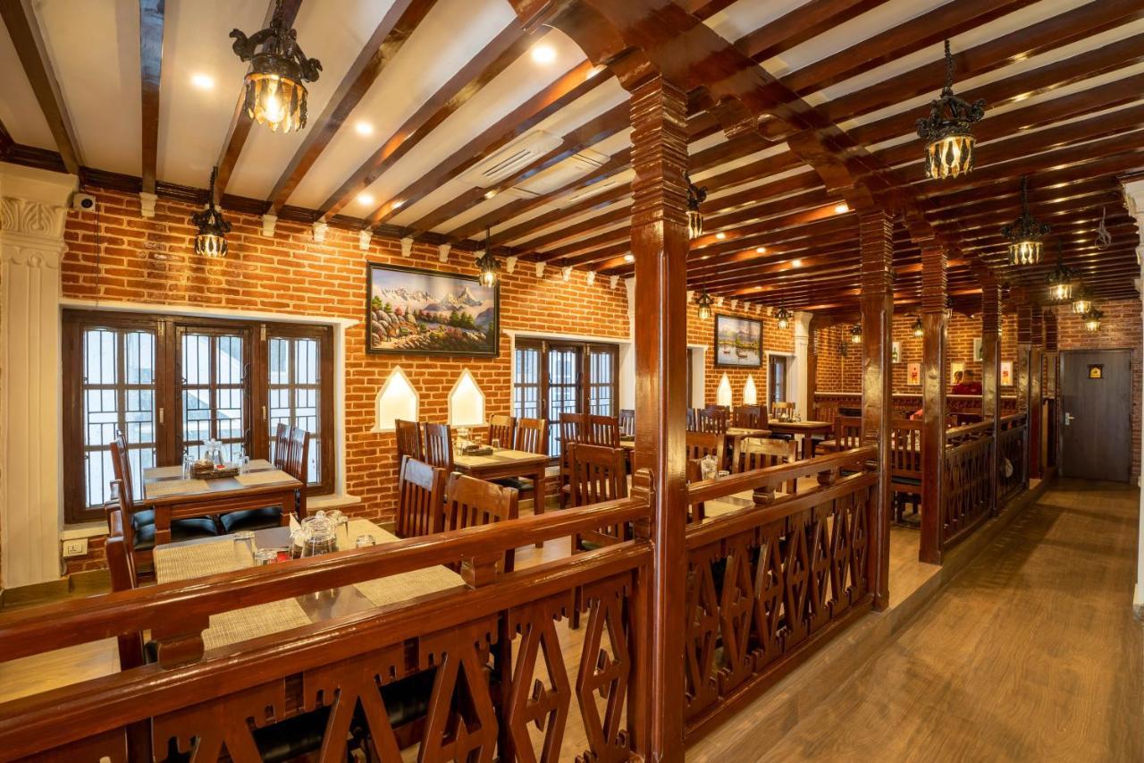 Airport Himalaya Boutique Hotel Kathmandu Ngoại thất bức ảnh