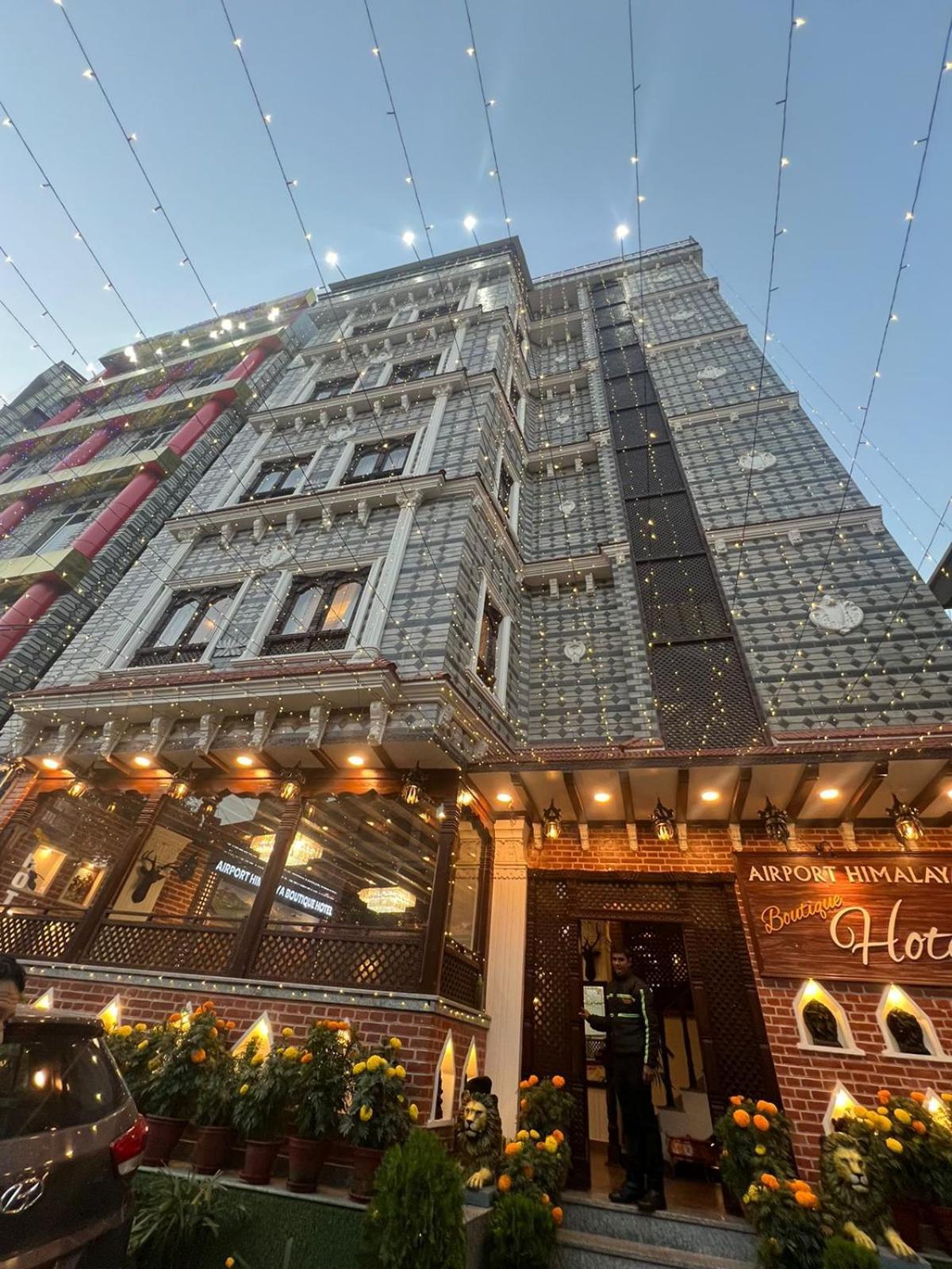 Airport Himalaya Boutique Hotel Kathmandu Ngoại thất bức ảnh